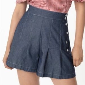 Unique Vintage Size Medium Grey Chambray High Waist Button Up Joyce Swing Short